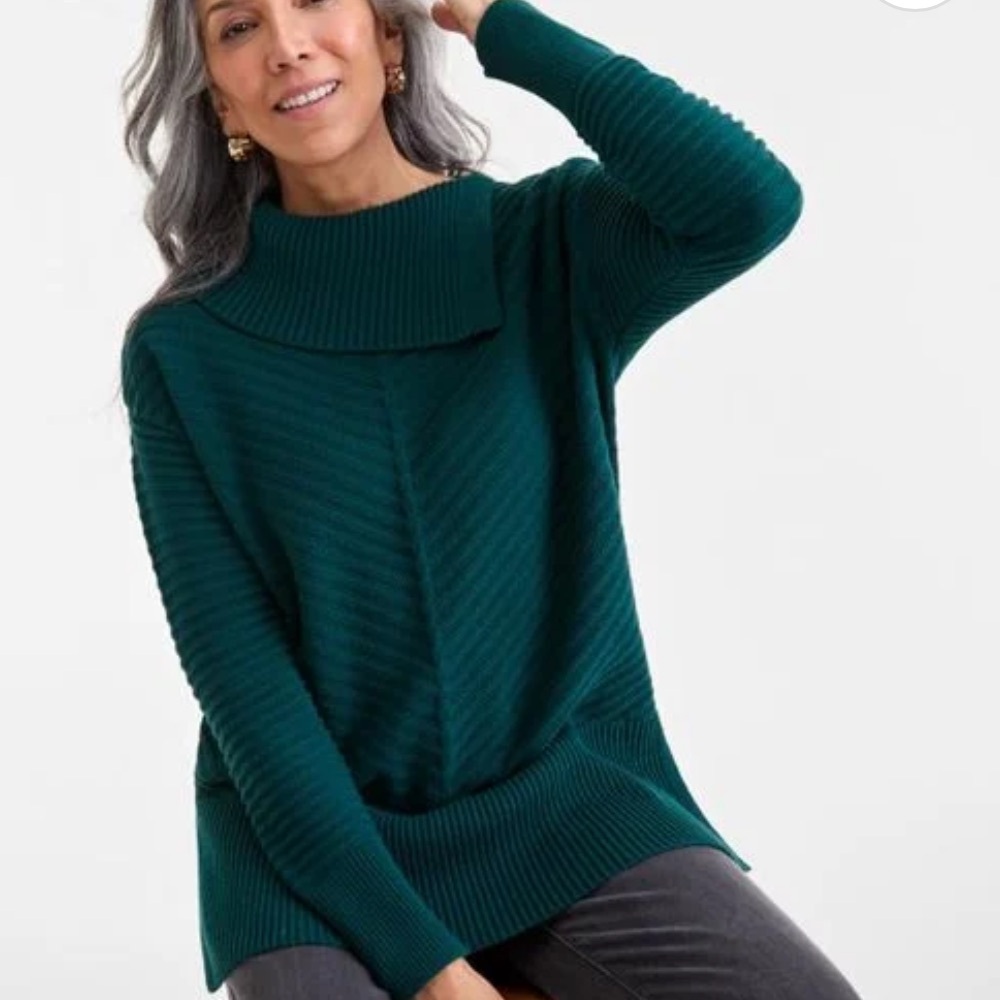 Style & Co. Green Envelope-neck Tunic Sweater